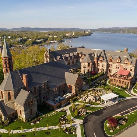 The Abbey Inn & Spa Peekskill Exterior photo